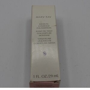 NeMary Kay Medium Coverage Foundation Ivory 104 Liquid Makeup 1 fl oz NIB 335100